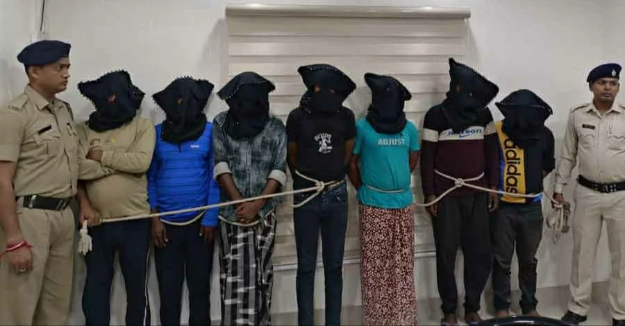 উস্তির শুট আউট কান্ডে গ্রেফতার ৮, উদ্ধার আগ্নেয়াস্ত্র ও কার্তুজ