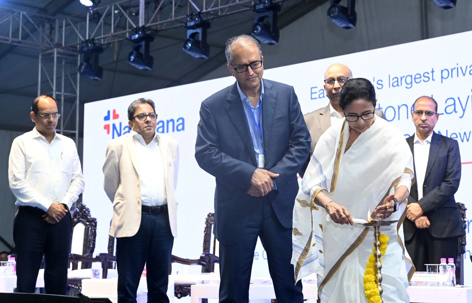 স্বাস্থ্য ক্ষেত্রে বিপ্লব এনেছে সরকার, নারায়ণা হাসপাতালের শিলান্যাসে জানালেন মুখ্যমন্ত্রী