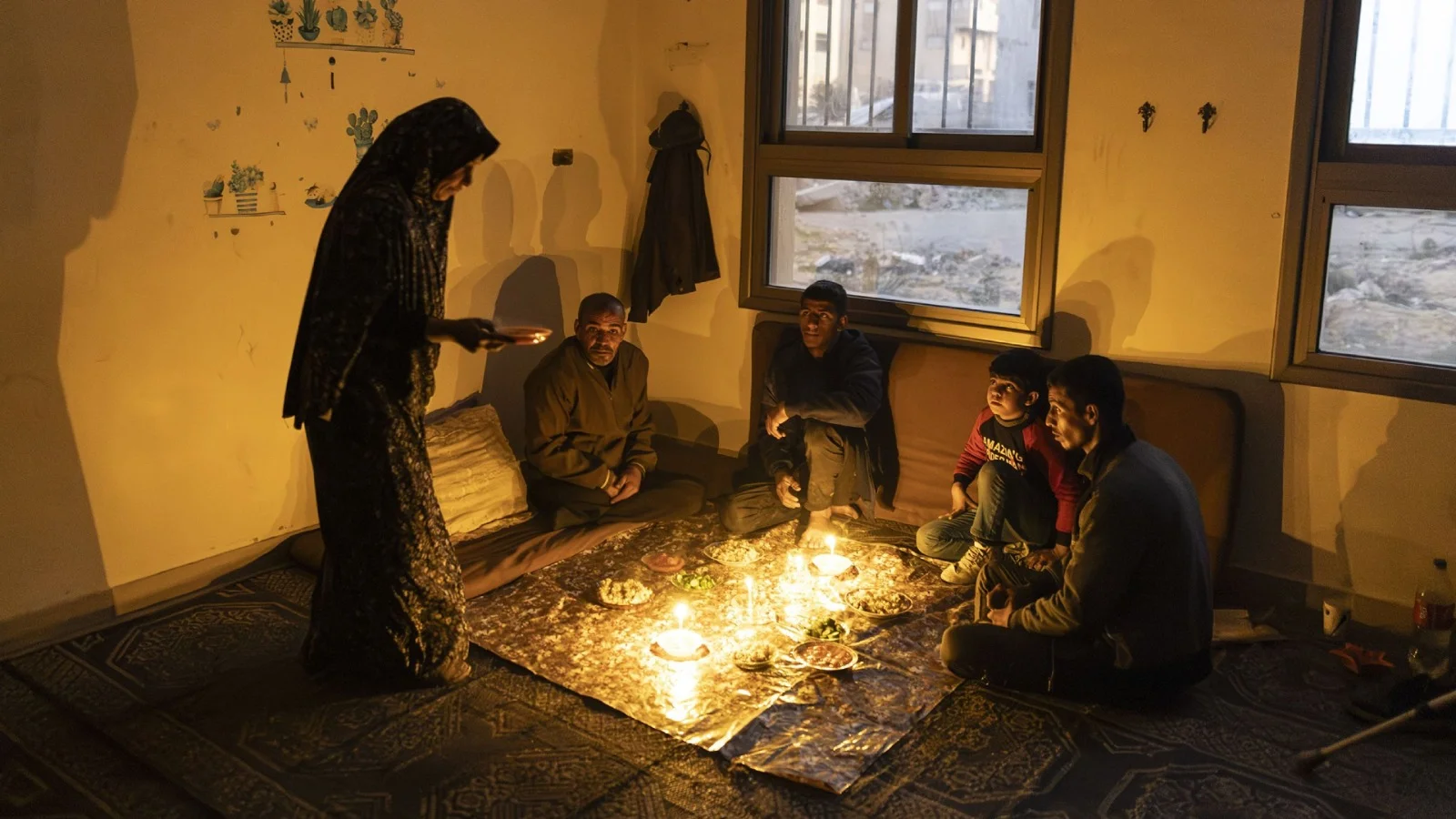 গাজায় বিদ্যুৎ সরবরাহ বন্ধ করল দখলদার ইসরাইল