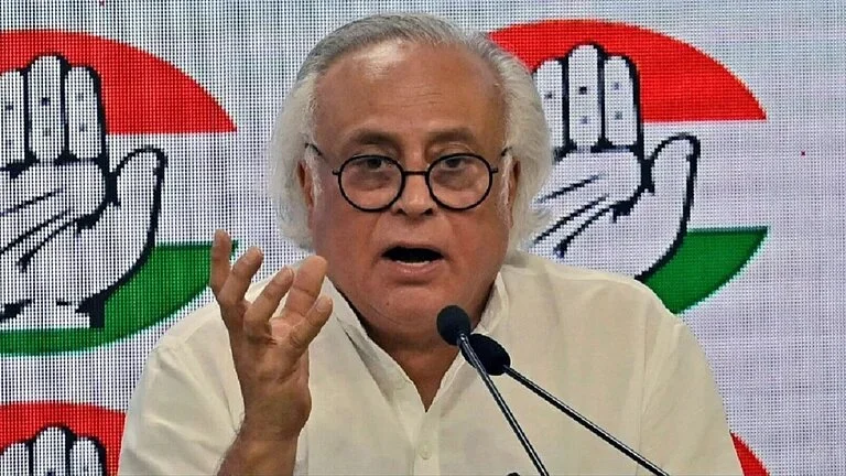 '৫৬ ইঞ্চির ছাতি এখন আপসকারী': রুশ তেল কেনায় মার্কিন 'অনুমতি' নিয়ে মোদী সরকারকে তীব্র আক্রমণ কংগ্রেসের