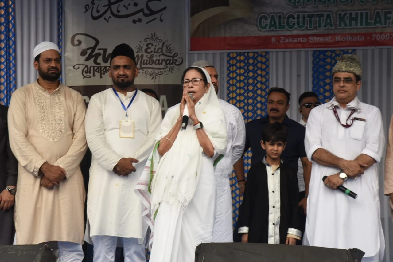 বিভাজনের রাজনীতিকে নিশানা, সম্প্রীতি বজায় রাখার বার্তা মুখ্যমন্ত্রীর