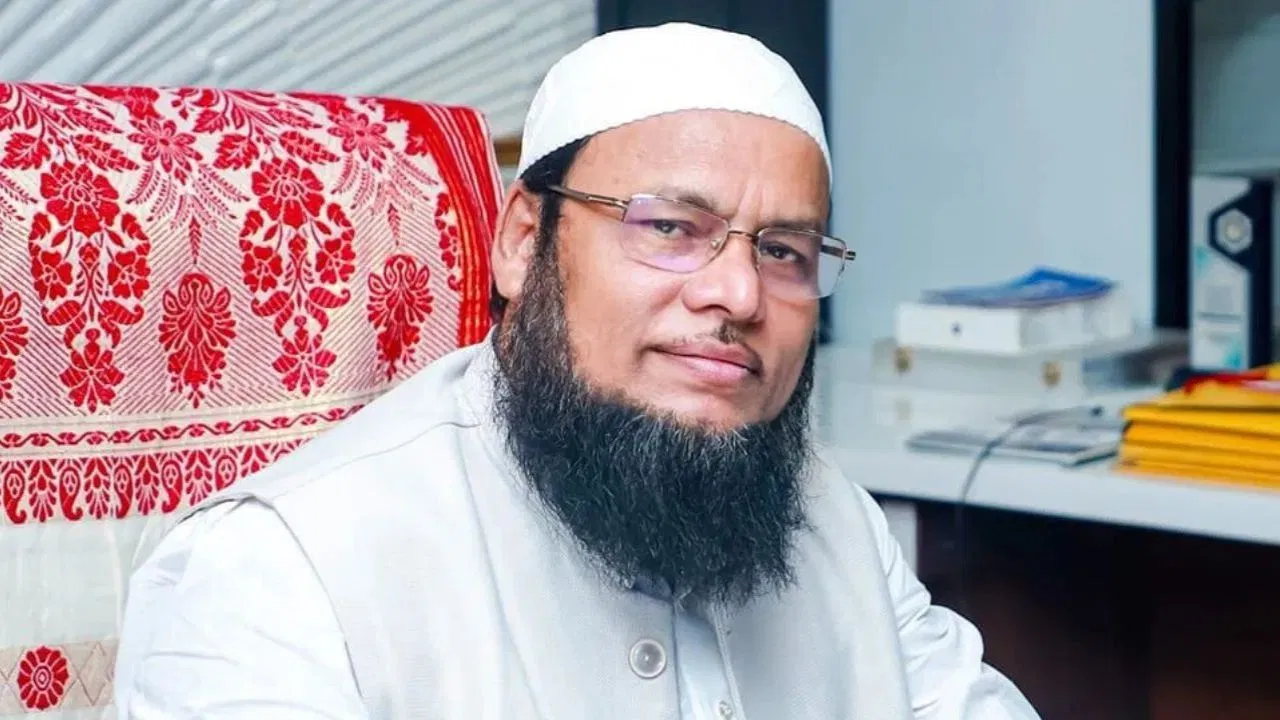 একটি মামলায় হাইকোর্ট জামিন দিল আচার্য মাহবুবুলকে