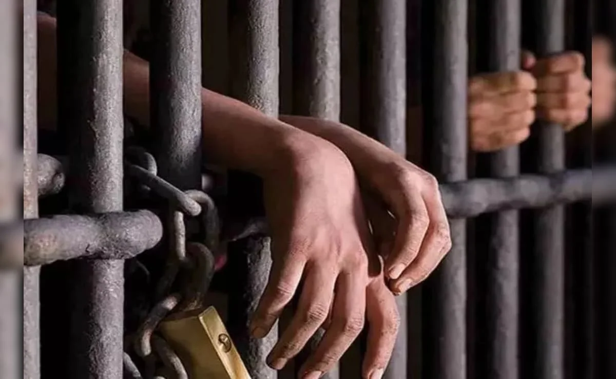 বিদেশে ভারতীয় বন্দি ১০১৫২, ফাঁসির অপেক্ষায় ৪৯ জন: কেন্দ্রীয় মন্ত্রী