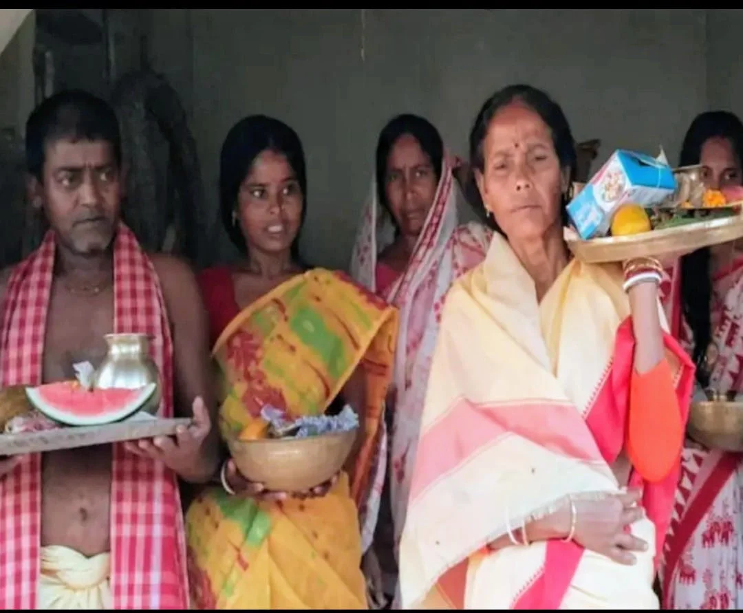 ভাঙল ৩০০ বছরের নিষেধাজ্ঞা, শিবমন্দিরে প্রবেশাধিকার পেলেন দাসপাড়ার দলিতরা