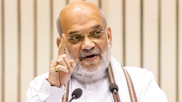 বাংলাদেশি ও রোহিঙ্গা দেশ থেকে বের করতে হবে: কড়া বার্তা শাহের