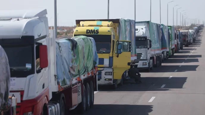 গাজায় ত্রাণ প্রবেশ বন্ধ করল ইসরাইল