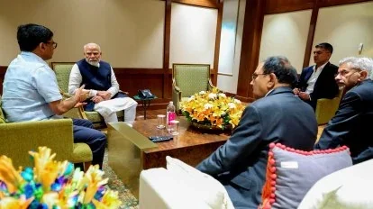 Pahalgam Terror Attack: উচ্চ পর্যায়ের বৈঠকে প্রধানমন্ত্রী-প্রতিরক্ষামন্ত্রী, জঙ্গি ঘাঁটিগুলিতে সার্জিক্যাল স্ট্রাইক?