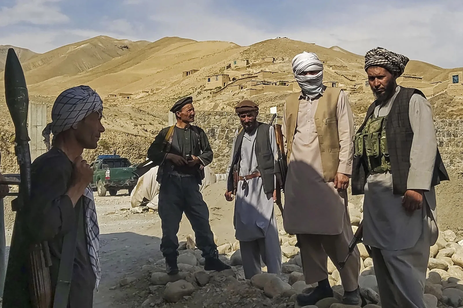 ২২ বছর পর তালিবানের ওপর থেকে ‘সন্ত্রাসবাদী’ তকমা প্রত্যাহার রাশিয়ার