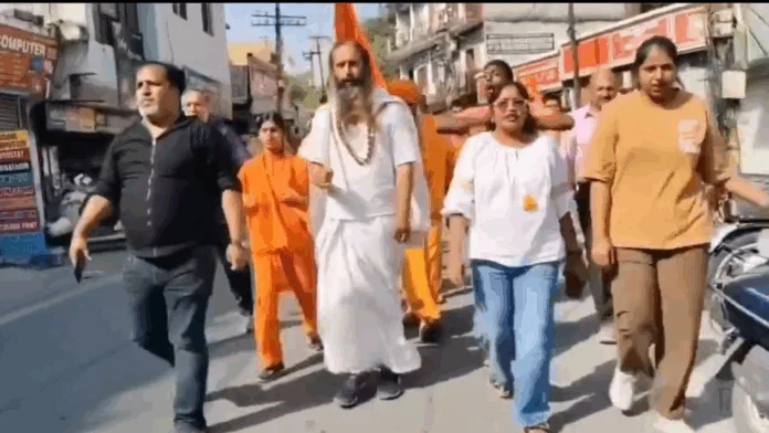 Pahalgam Terror Attack: কাশ্মীরি পড়ুয়াদের বেছে বেছে মারধর-হেনস্থা