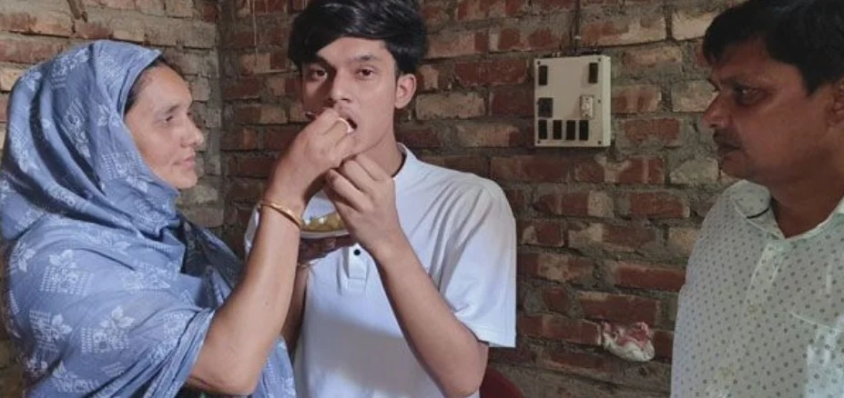 মাধ্যমিকে G.D Study Circle -র সাফল্য