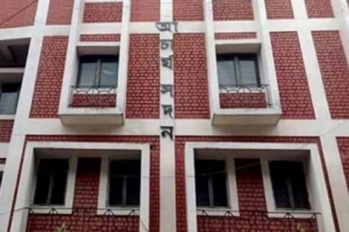 সুপ্রিম নির্দেশ মেনে শিক্ষক নিয়োগের বিজ্ঞপ্তি প্রকাশ এসএসসি-র