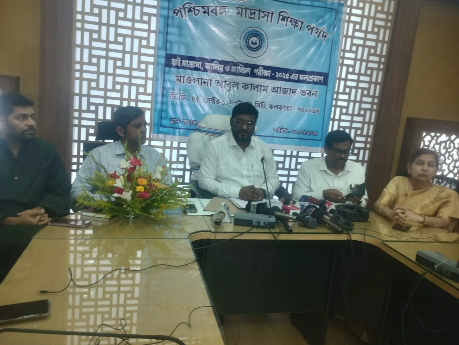 এক নজরে দেখে নিন আলিমের ফল