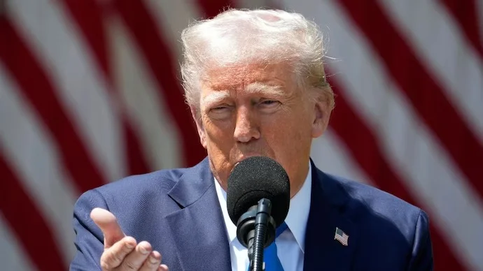 বিদেশি ছবিতে ১০০ শতাংশ কর, ঘোষণা ট্রাম্পের