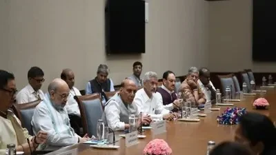 বৃহস্পতিবার সর্বদলীয় বৈঠক, ফের কোনও বড় সিদ্ধান্ত?