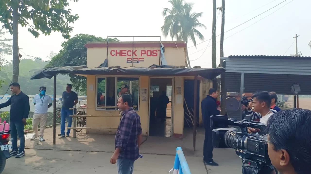 বসিরহাটের ঘোজাডাঙা সীমান্তে কড়া নিরাপত্তা, সেনাবাহিনীর বাড়তি নজরদারি