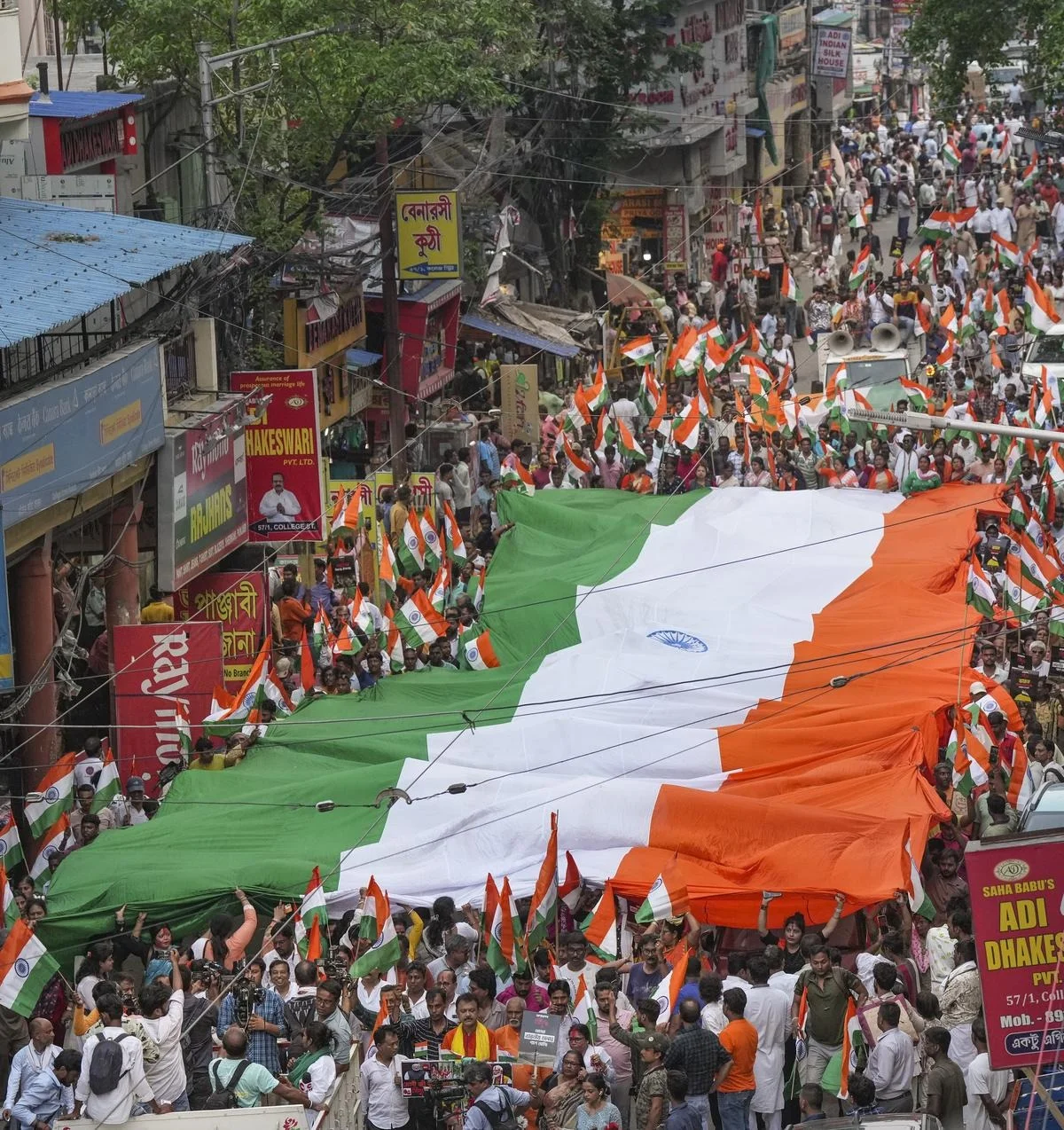 সন্ত্রাসবাদের বিরুদ্ধে ভারতের বার্তা,  বিভিন্ন দেশে বার্তা পৌঁছে দিতে কেন্দ্রের ৭ জনের সর্বদলীয় প্রতিনিধিদল