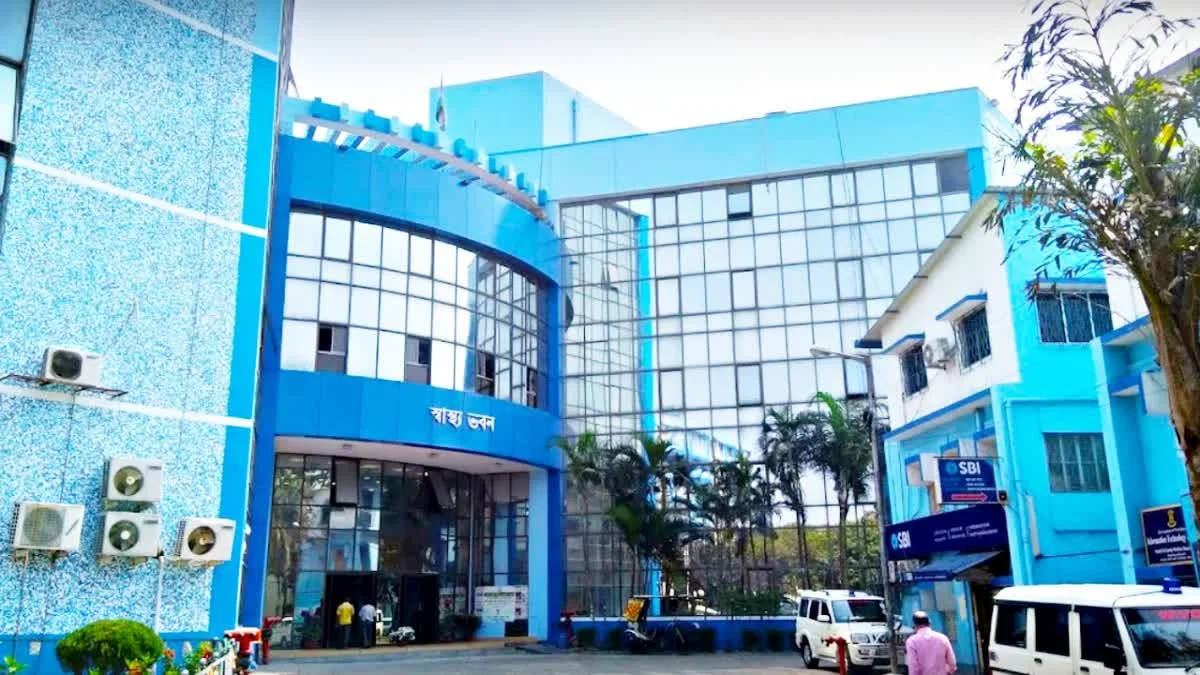স্বাস্থ্যভবনে হুমকি মেল! তল্লাশি অভিযানে বিধাননগর থানার পুলিশ