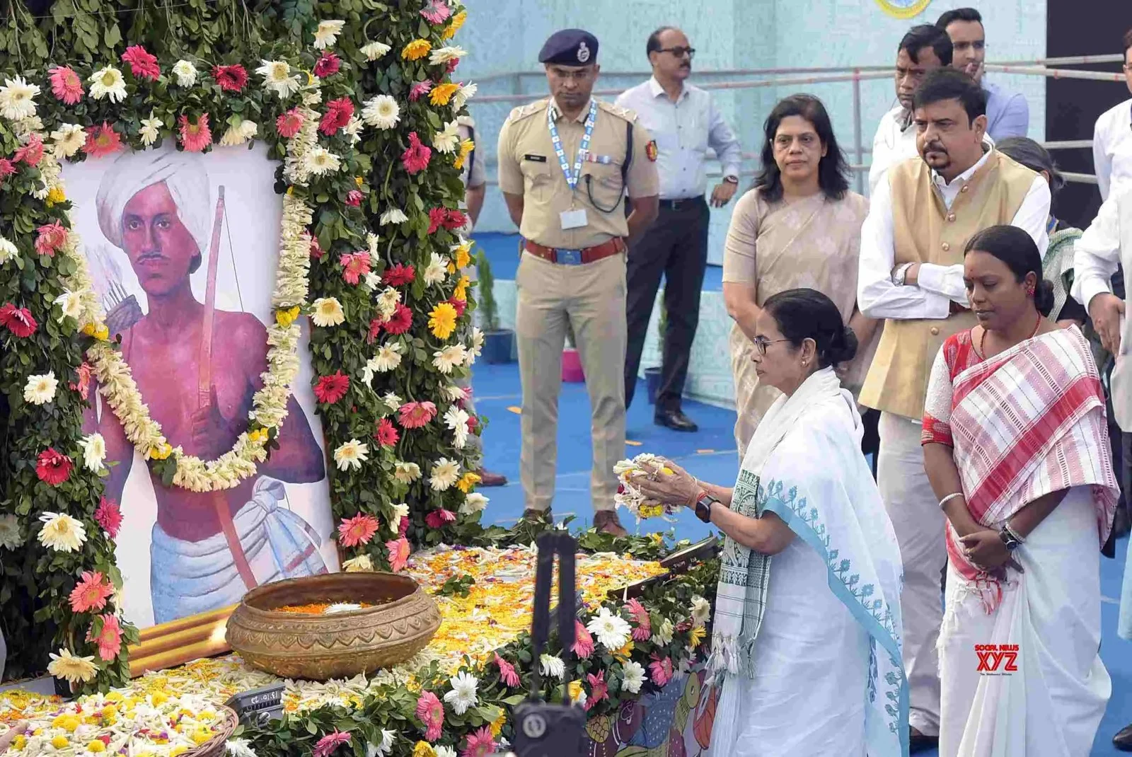 বীরসা মুণ্ডার প্রয়াণে এক্স হ্যান্ডলে শ্রদ্ধা নিবেদন মুখ্যমন্ত্রীর
