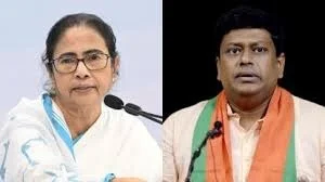 হাফ মিনিস্টার হাওয়াই চটির একটা দোকান খুলুন, সুকান্তকে কটাক্ষ মমতার