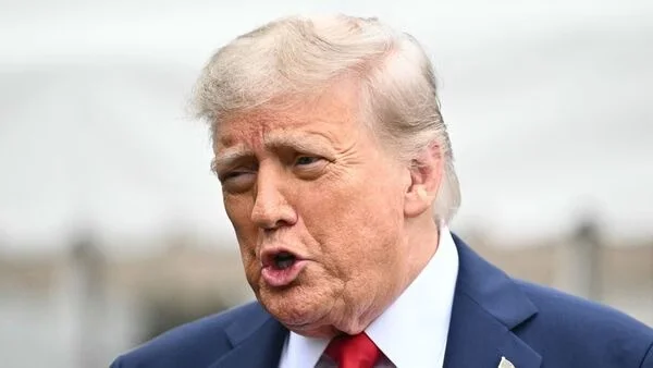 ইসরাইল-ইরান যুদ্ধ পরিস্থিতিতে তেহরান ছাড়ার আহ্বান মার্কিন প্রেসিডেন্ট ট্রাম্পের