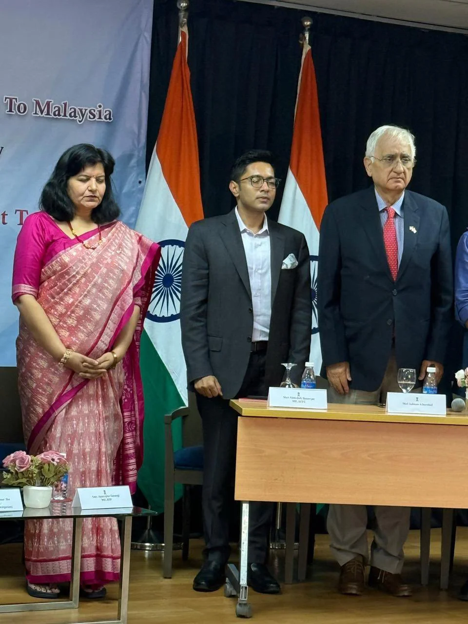 রাজনৈতিক স্বার্থ দেশের নিরাপত্তার চেয়ে বড় নয়, মালয়েশিয়ায় মন্তব্য অভিষেকের