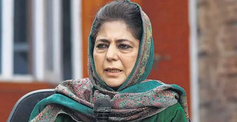 পণ্ডিতরা কাশ্মীর ফিরুক, কেন্দ্রের হস্তক্ষেপ দাবি প্রাক্তন মুখ্যমন্ত্রীর