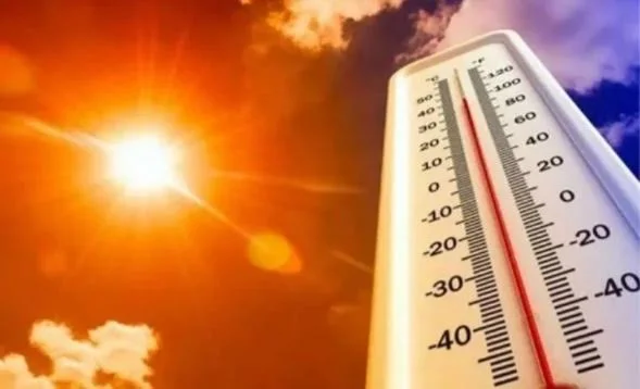 আপাতত ভারী বৃষ্টির সম্ভাবনা নেই, বাড়বে ভ্যাপসা গরম