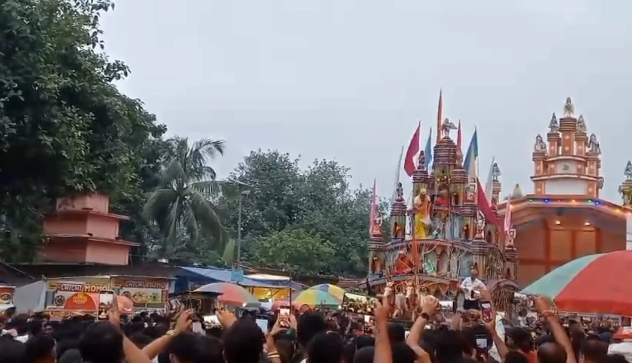 শাসনে সম্প্রীতির রথযাত্রা, রথের দড়িতে টান রনজিত, আব্দুল হাইদের 