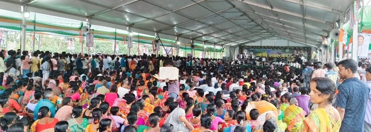 সন্দেশখালিতে প্রায় তিন হাজার পরিবারের যোগদান তৃণমূলে
