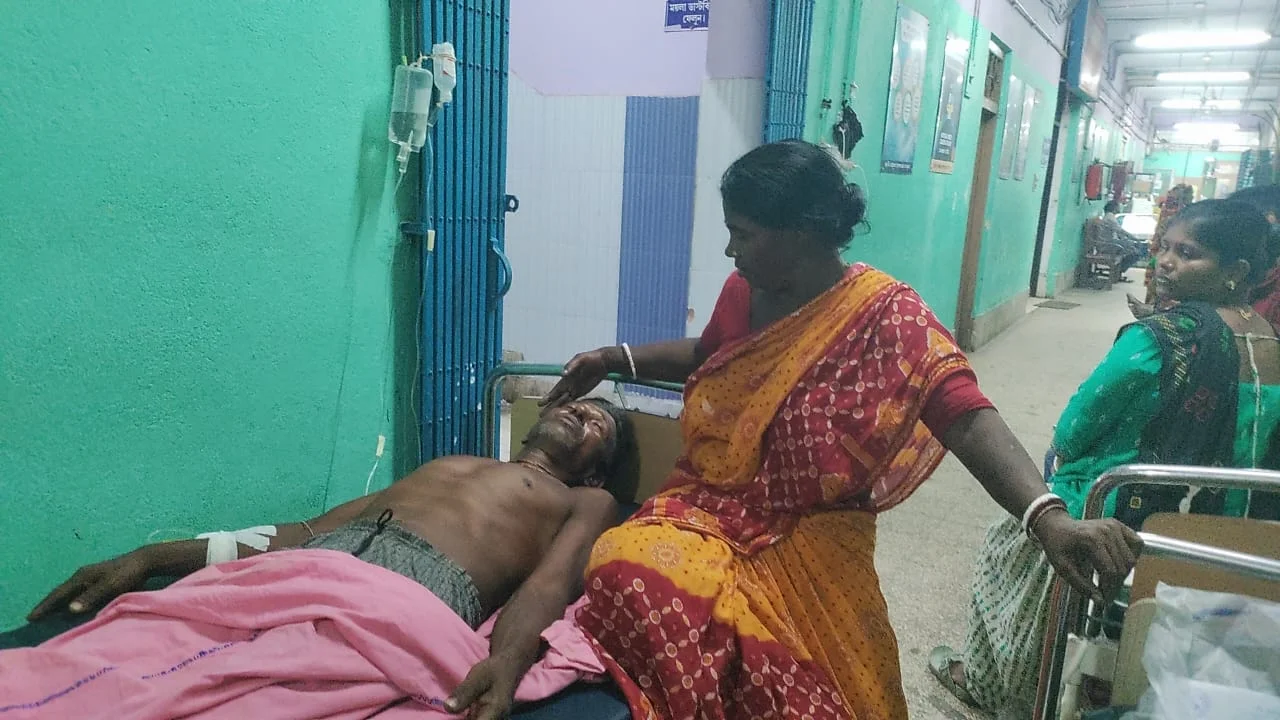 ধর্ষণের অভিযোগে প্রৌঢ়কে বেঁধে গণধোলাই