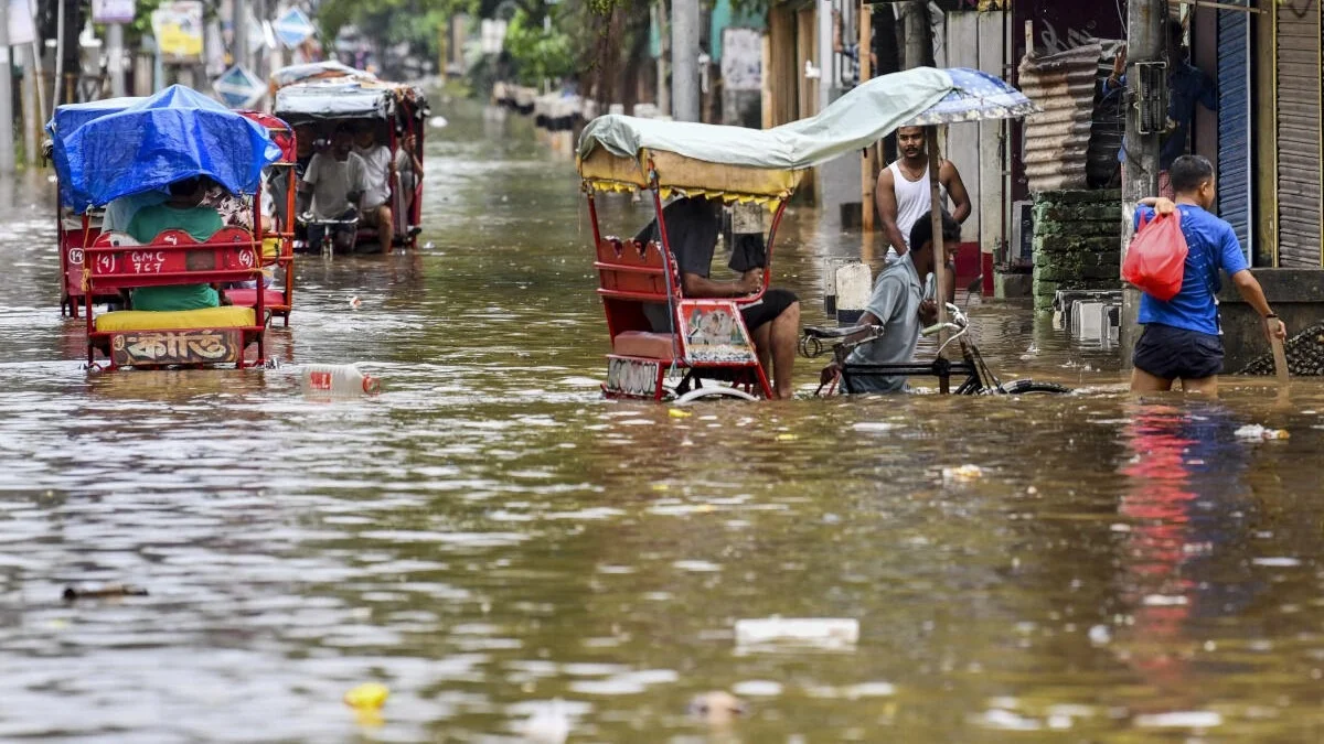 বন্যা পরিস্থিতি অসম-মণিপুর-অরুণাচলে, মৃত অন্তত ২৭
