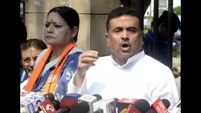 জোড়া ইস্যুতে তপ্ত বিধানসভা! ওয়াকআউট বিজেপির