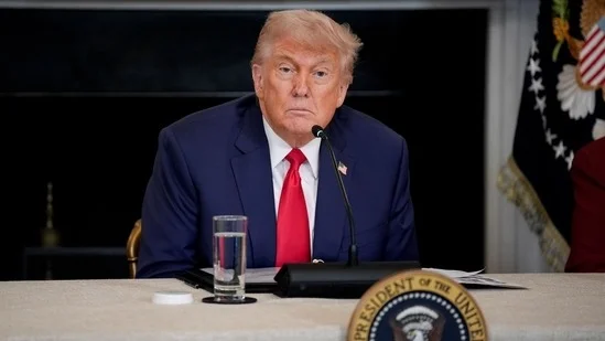 ইরান-ইসরায়েল উত্তেজনায় 'আগুনে ঘি ঢালছেন' ট্রাম্প: চিনের কড়া প্রতিক্রিয়া