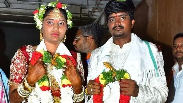 বিয়ের একমাসের মাথায় ‘খুন’ স্বামী, সন্দেহের তির স্ত্রী দিকে, পরকীয়া না অন্যকিছু তদন্তে পুলিশ