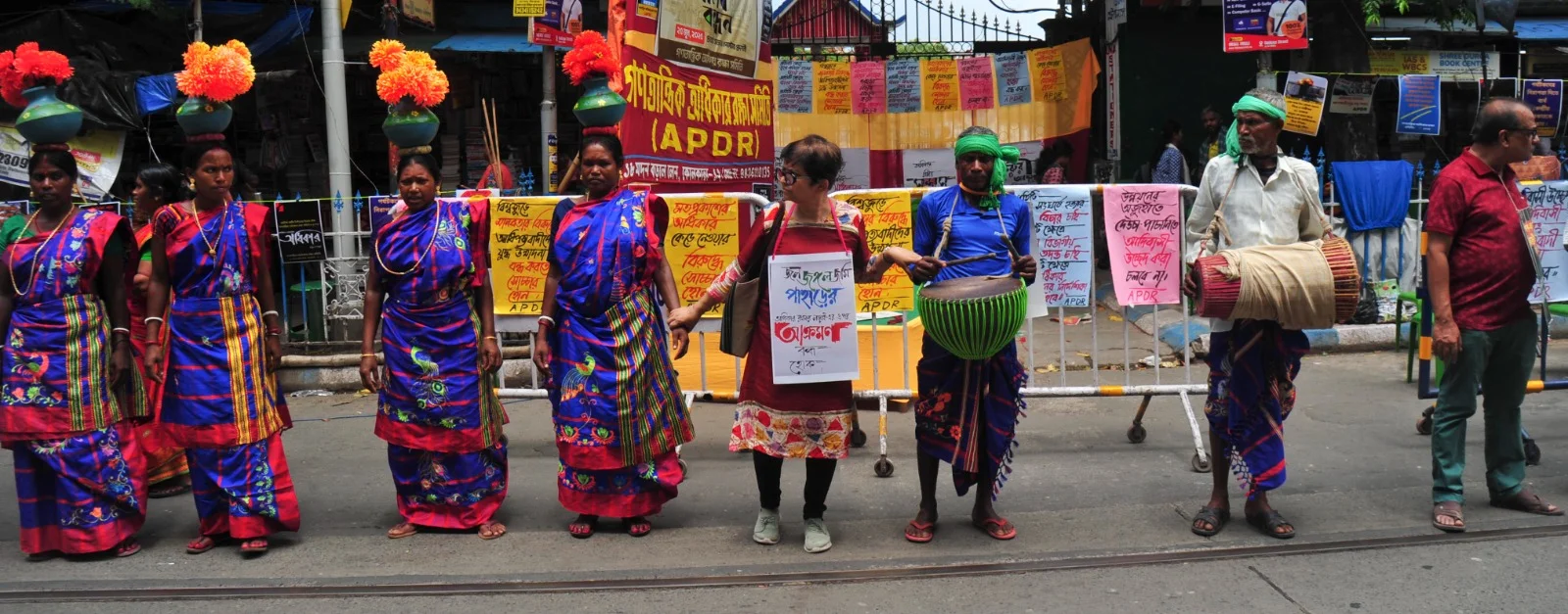 রাষ্ট্রীয় নিপীড়নের প্রতিবাদে পথে মানবাধিকার সংগঠন এপিডিআর