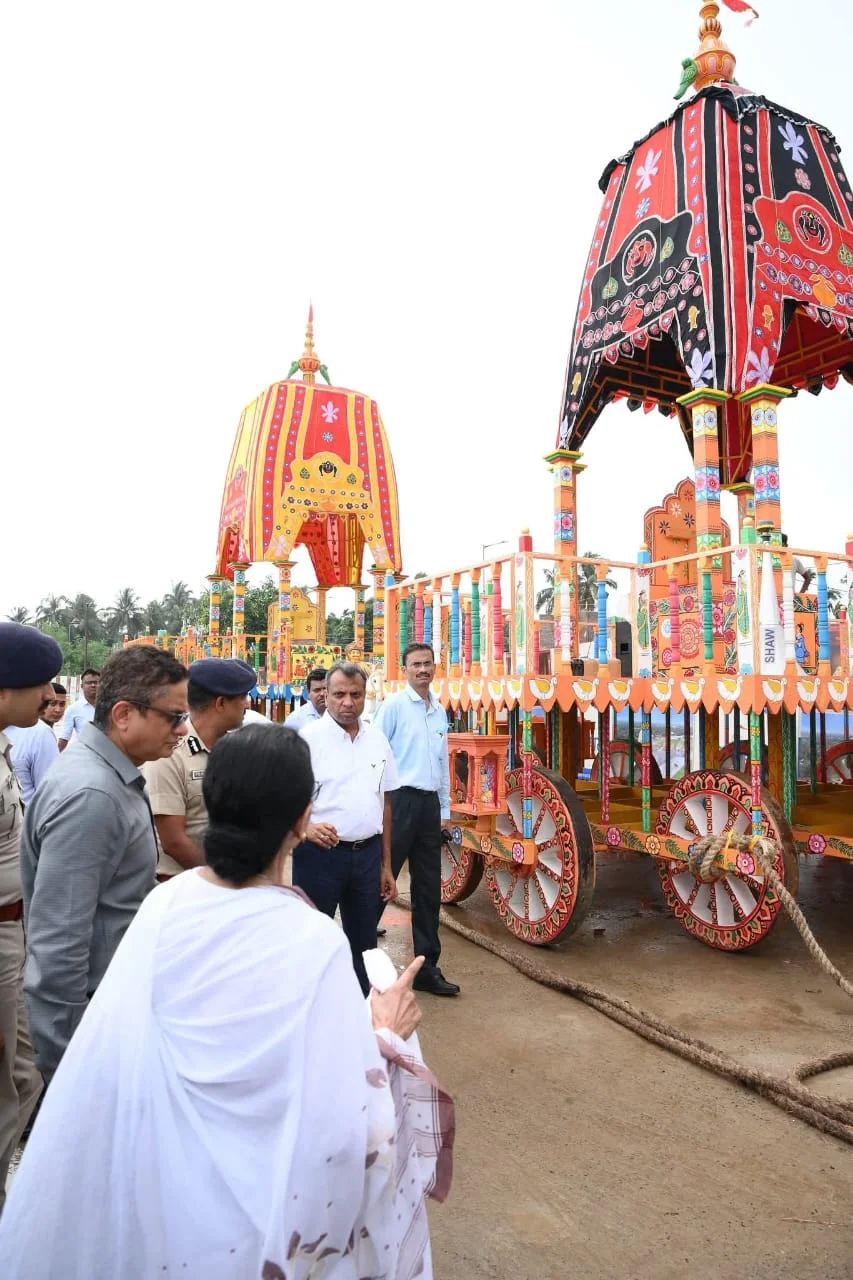 শুক্রবার রথযাত্রা, তুঙ্গে উন্মাদনা!<div class=