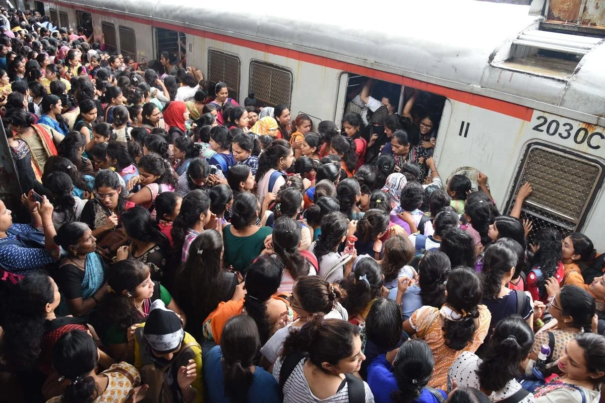 শনি ও রবি শিয়ালদহ-দমদম শাখায় বাতিল একাধিক লোকাল, ভোগান্তির আশঙ্কায় নিত্যযাত্রীর