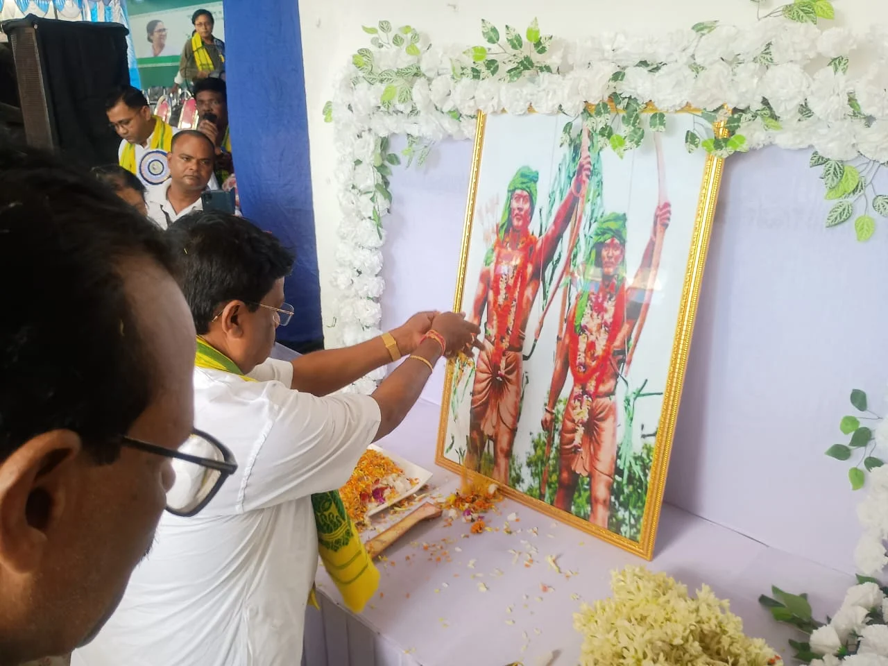 বাসন্তীতে পালিত হল হুল দিবস