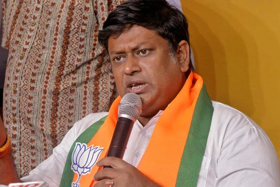 ২০২৬ বিধানসভা নির্বাচন: পুজোর পরই বিজেপির সংকল্পপত্র প্রকাশ, দায়িত্বে সুকান্ত, জোর প্রস্তুতিতে বঙ্গ বিজেপি