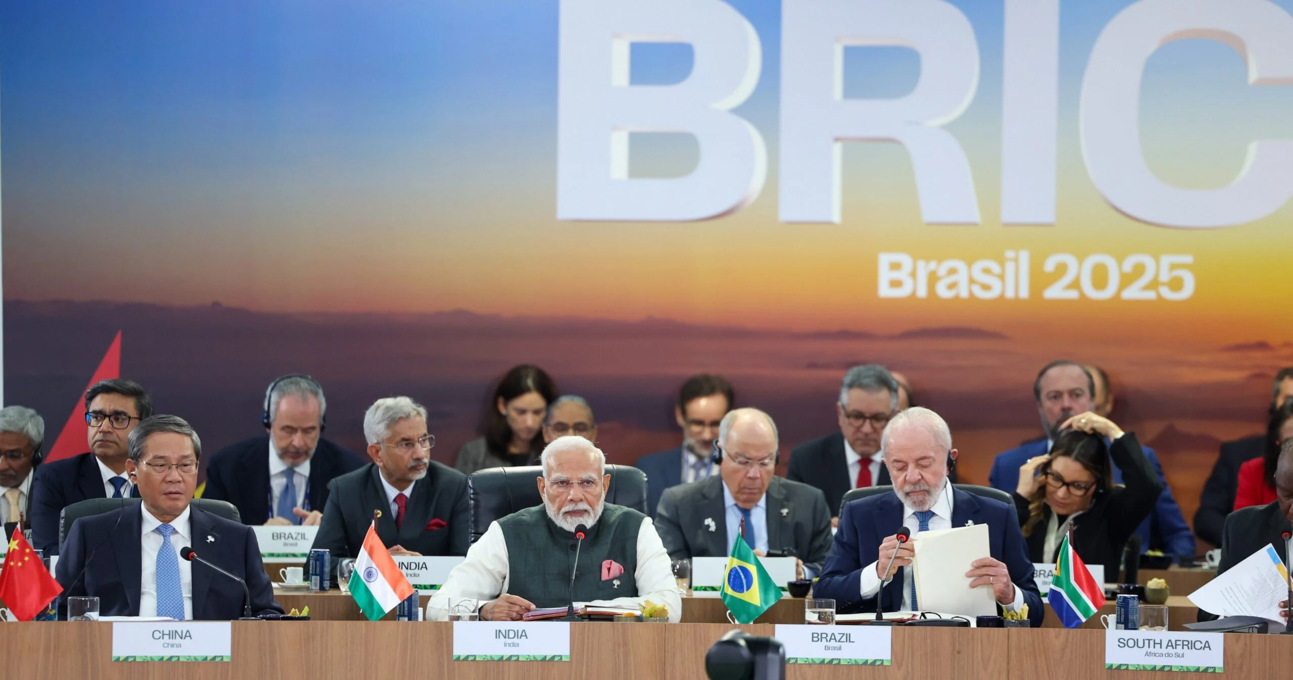 ব্রিকস সম্মেলনে সন্ত্রাসবাদ নিয়ে সুর চড়ালেন প্রধানমন্ত্রী