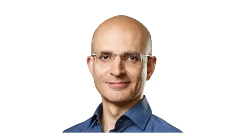 অ্যাপলের বড় দায়িত্বে সাবিহ খান