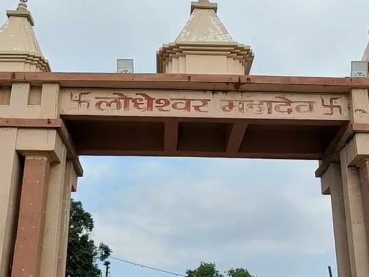 দলিত যুবককে মন্দিরে ঢুকতে বাঁধা, চলল মারধর-শারীরিক নির্যাতন