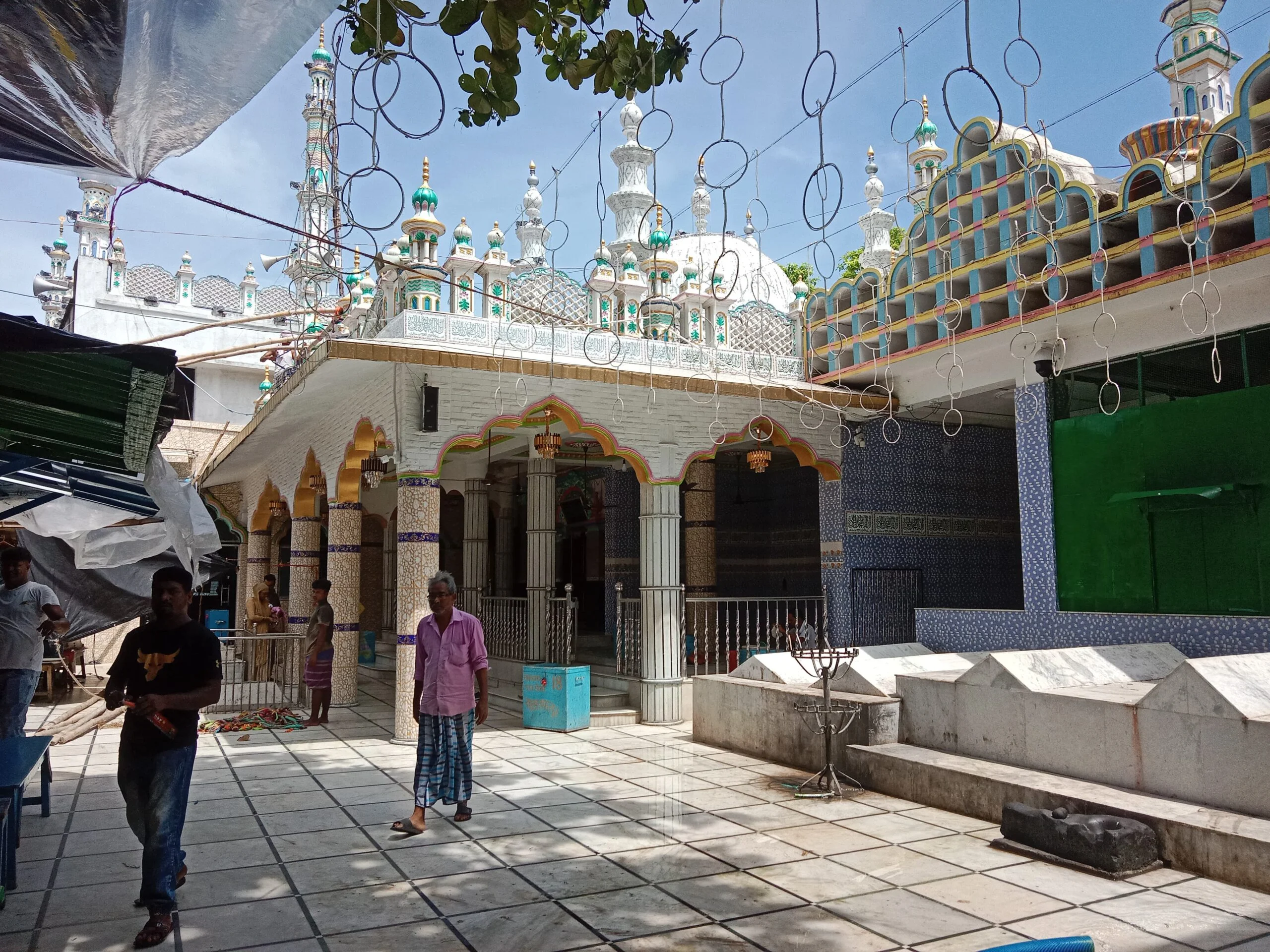 ঘুটিয়ারী শরিফের ঐতিহ্যবাহী বাৎসরিক গাজীবাবা উরুস মেলা