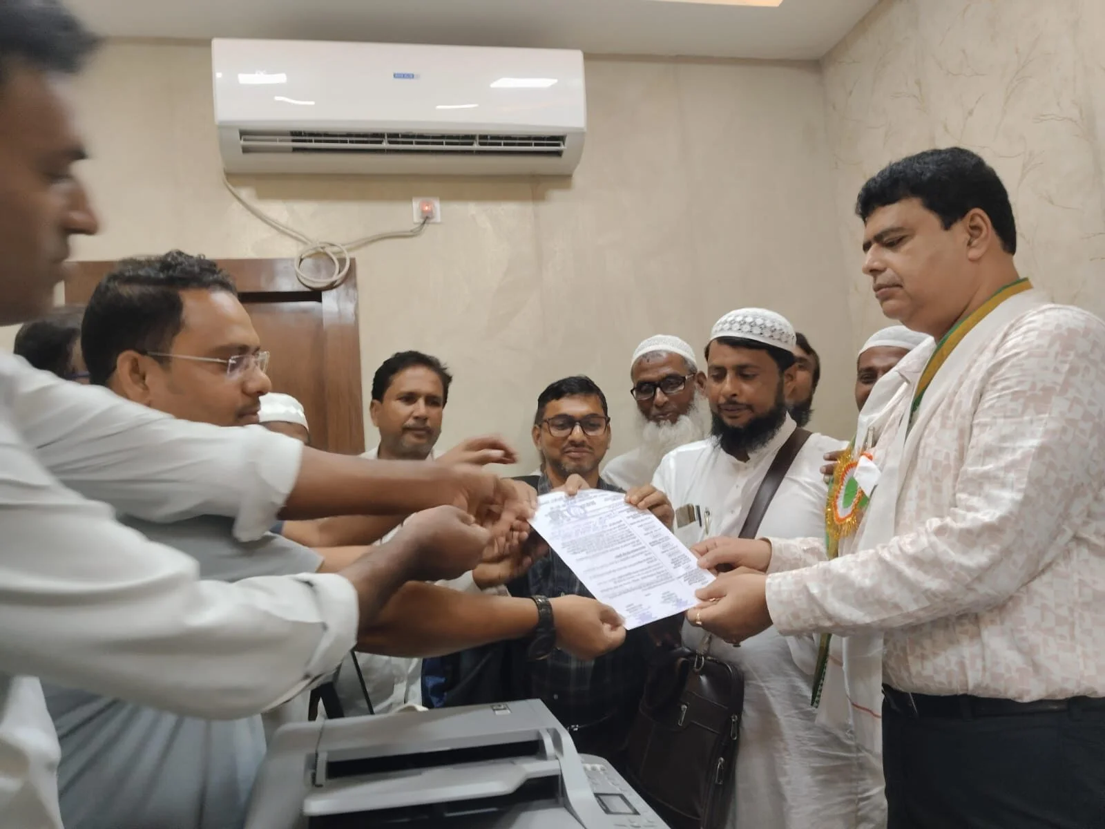 মাদ্রাসা শিক্ষকদের ডেপুটেশন