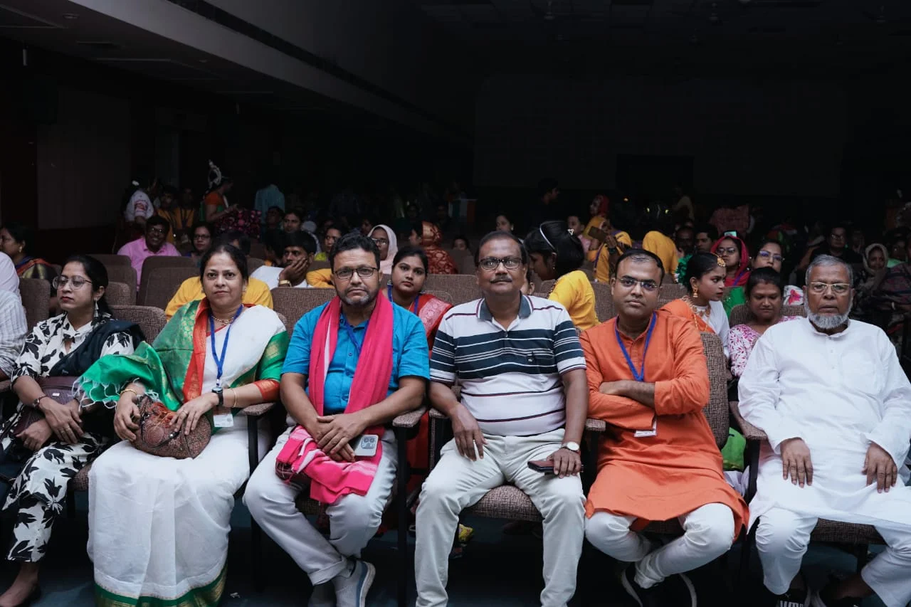 বাঙালি ও বাংলা ভাষার মর্যাদা রক্ষার সাংস্কৃতিক উপস্থাপনা 'এ আমার দেশ'