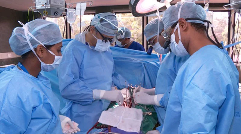 বোন ম্যারো প্রতিস্থাপনের মাধ্যমে সম্পূর্ণ সুস্থ হয়ে উঠতে পারেন রক্তবাহী রোগে আক্রান্ত রোগী, জানালেন বিশেষজ্ঞ চিকিৎসকরা