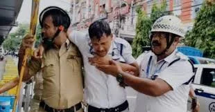 নবান্ন অভিযানে পুলিশকে খুনের চেষ্টা, গ্রেফতার বিজেপি নেতা