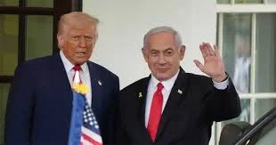 নেতানিয়াহু ও নিজেকে ‘ওয়ার হিরো’ খেতাব দিলেন ট্রাম্প