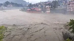 হিমাচল প্রদেশের র‍্যাভি নদীতে আকস্মিক বন্যা, মৃত ৪