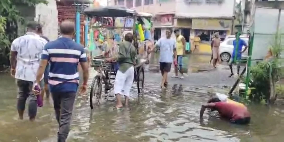 ৫ বছর পর খাল সংস্কারের কাজ শুরু মহেশতলায়